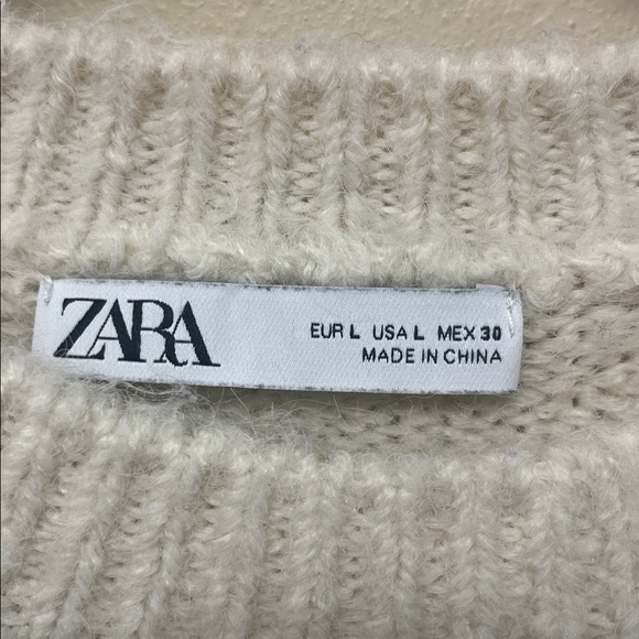Zara Strip Sweater with rhinestone Buttons alpaca blend SzL - Picture 4 of 8